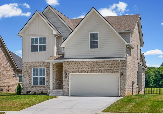 Photo 2 of Single family home for sale at 253 Harvest Moon Dr, Clarksville, TN 37043 | MLS# 3601237 | Listing updated on 2026-09-25