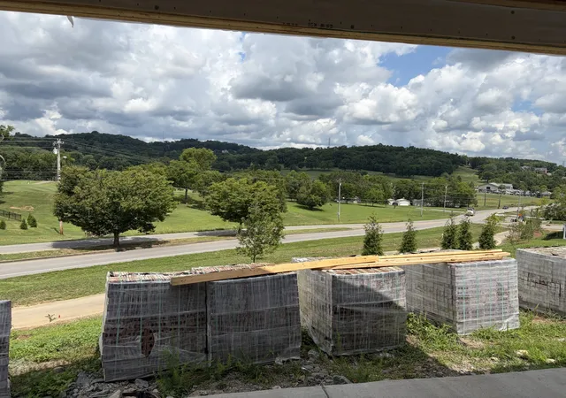 Photo 2 of Single family home for sale at 1073 Harvest Acres, Hendersonville, TN 37075 | MLS# 3598015 | Listing updated on 2026-09-23