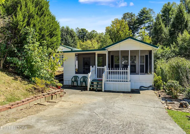 Photo 1 of Manufactured home for sale at 612 Whistling Swan St, Townsend, TN 37882 | MLS# 3598862 | Listing updated on 2026-09-24