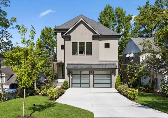 Photo 3 of Single family home for sale at 3304 Love Cir, Nashville, TN 37212 | MLS# 3602513 | Listing updated on 2026-10-04
