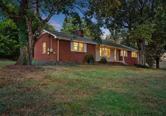 Photo 1 of Single family home for sale at 1106 Cartwright Cir N, Goodlettsville, TN 37072 | MLS# 3598158 | Listing updated on 2026-09-29