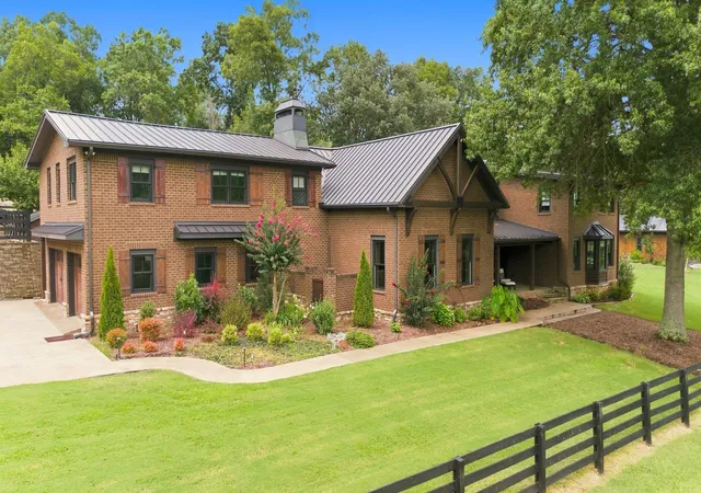 Photo 2 of Mansion for sale at 9862 Sam Donald Rd, Nolensville, TN 37135 | MLS# 3598560 | Listing updated on 2026-10-06