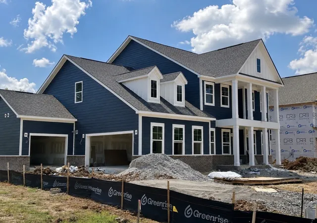 Photo 1 of Single family home for sale at 613 Banner Dr, Murfreesboro, TN 37129 | MLS# 3598087 | Listing updated on 2026-09-23