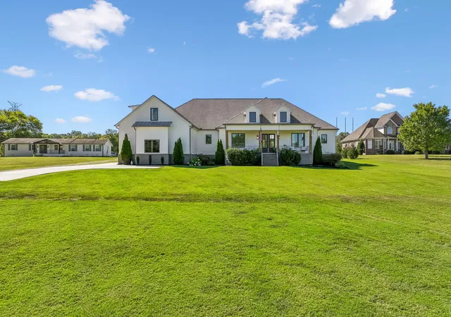 Photo 2 of Single family home for sale at 2180 Philadelphia Rd, Lebanon, TN 37087 | MLS# 3603699 | Listing updated on 2026-10-29