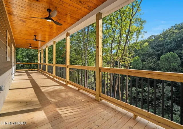 Photo 3 of Single family home for sale at 1334 Estates Dr, Seymour, TN 37865 | MLS# 3598099 | Listing updated on 2026-10-06
