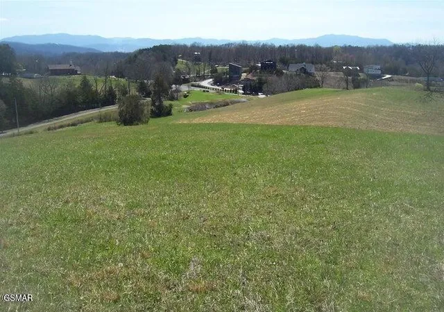 Photo 1 of Land for sale at 2 Flat Crk Rd, Sevierville, TN 37876 | MLS# 3598108 | Listing updated on 2026-09-24