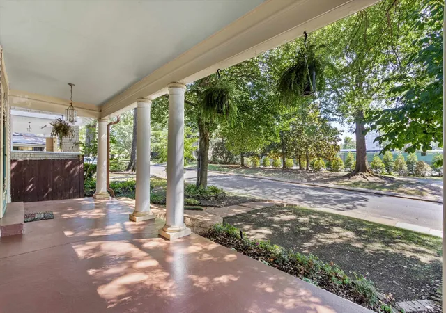 Photo 3 of Single family home for sale at 1378 Goodbar Ave, Memphis, TN 38104 | MLS# 3598126 | Listing updated on 2026-09-23