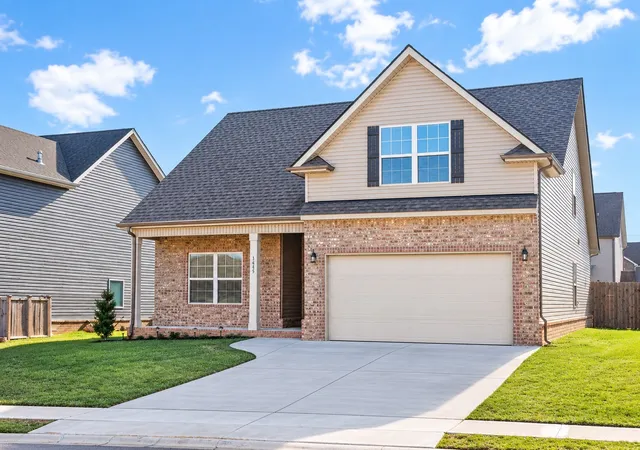 Photo 3 of Single family home for sale at 1445 Kingbird Dr, Clarksville, TN 37040 | MLS# 3601471 | Listing updated on 2026-10-21