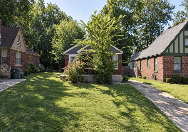 Photo 1 of Single family home for sale at 975 Stonewall St, Memphis, TN 38107 | MLS# 3598135 | Listing updated on 2026-09-23