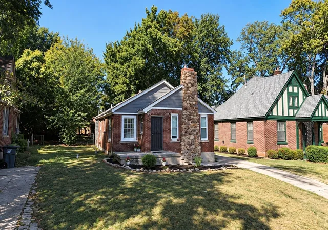 Photo 2 of Single family home for sale at 975 Stonewall St, Memphis, TN 38107 | MLS# 3598135 | Listing updated on 2026-09-29