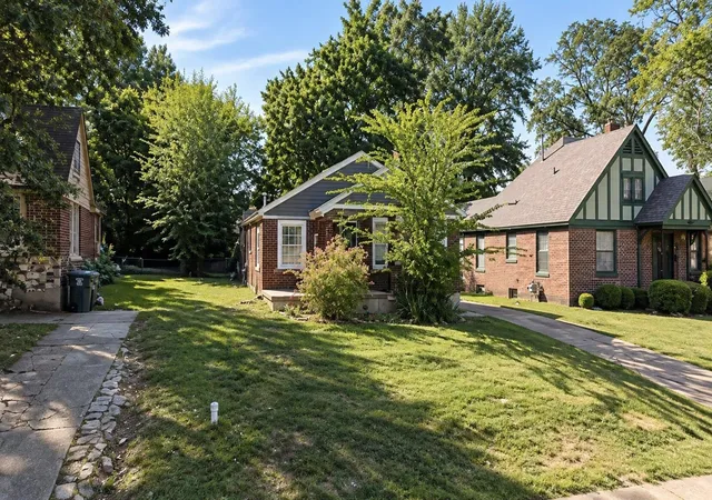 Photo 3 of Single family home for sale at 975 Stonewall St, Memphis, TN 38107 | MLS# 3598135 | Listing updated on 2026-09-23