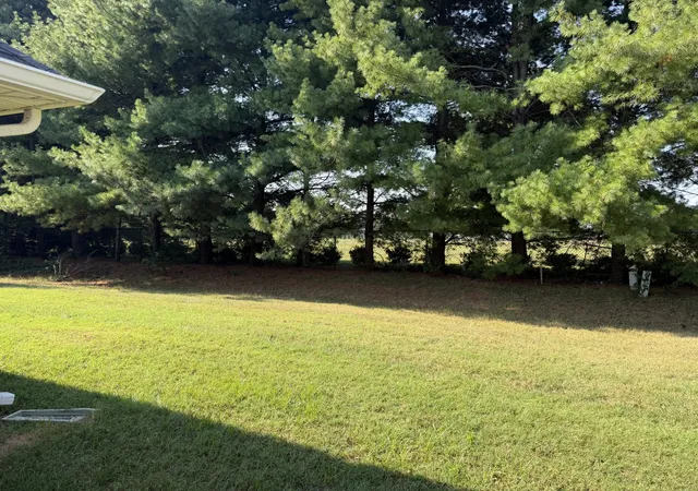 Photo 4 of Townhouse for sale at 1732 Keeneland Ct, Murfreesboro, TN 37127 | MLS# 3619909 | Listing updated on 2026-10-16