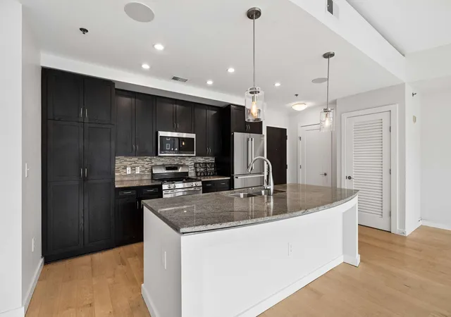 Photo 4 of Townhouse for sale at 1908 Adelicia St, Nashville, TN 37212 | MLS# 3599427 | Listing updated on 2026-10-06