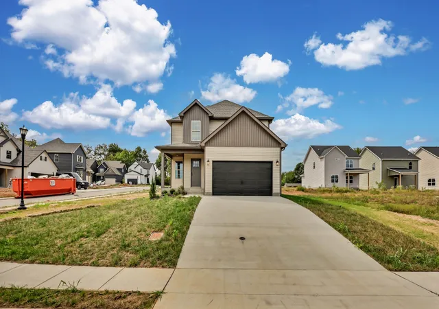 Photo 4 of Single family home for sale at 796 Bluestem Way, Clarksville, TN 37042 | MLS# 3598717 | Listing updated on 2026-10-05
