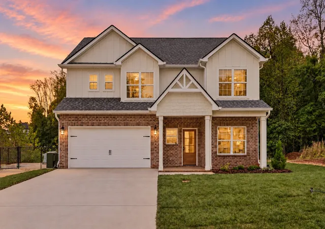 Photo 1 of Single family home for sale at 506 Danica Dr, Clarksville, TN 37042 | MLS# 3598431 | Listing updated on 2026-10-22
