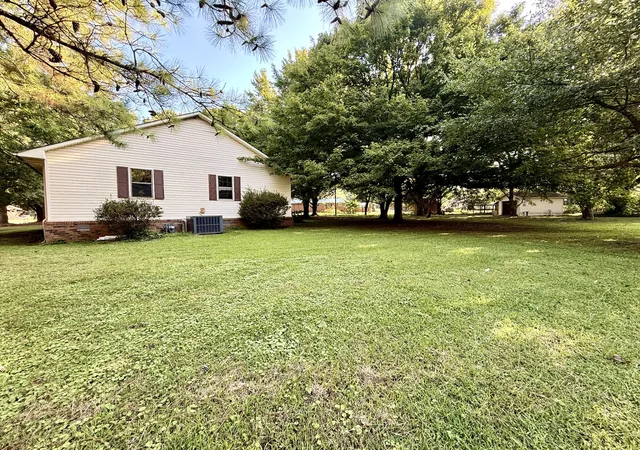 Photo 3 of Single family home for sale at 136 Aubrey Ave, Mc Kenzie, TN 38201 | MLS# 3598211 | Listing updated on 2026-09-28