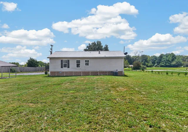 Photo 4 of Manufactured home for sale at 6998 Plateau Rd, Crossville, TN 38571 | MLS# 3598150 | Listing updated on 2026-09-24