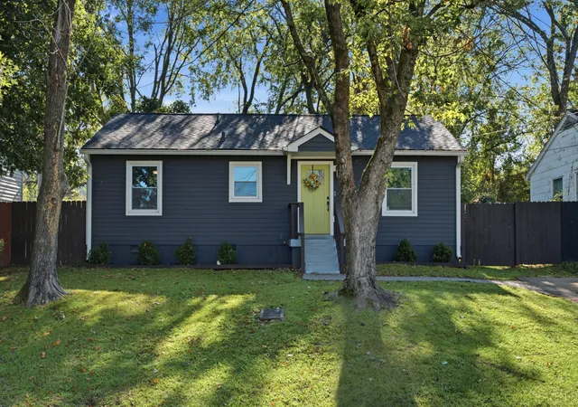 Photo 1 of Single family home for sale at 2613 Neldia Ct, Nashville, TN 37206 | MLS# 3620498 | Listing updated on 2026-10-23