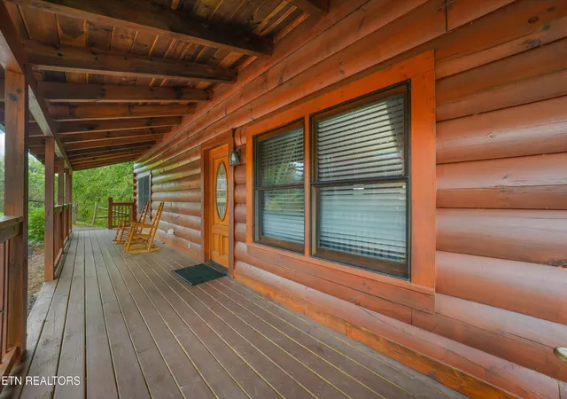 Photo 4 of Single family home for sale at 3303 Kestrel Way, Pigeon Forge, TN 37863 | MLS# 3598173 | Listing updated on 2026-09-23