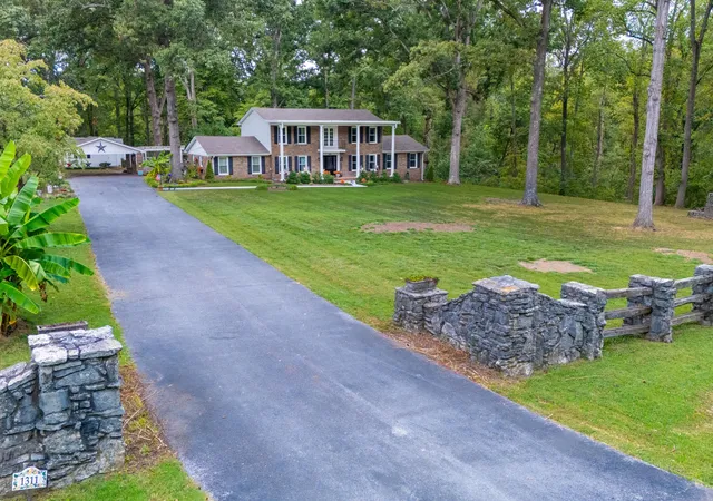 Photo 1 of Single family home for sale at 1311 Academy Rd, Portland, TN 37148 | MLS# 3601442 | Listing updated on 2026-10-09