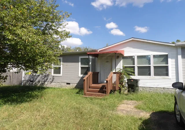 Photo 2 of Manufactured home for sale at 1071 Katherine St, Gallatin, TN 37066 | MLS# 3598917 | Listing updated on 2026-10-08