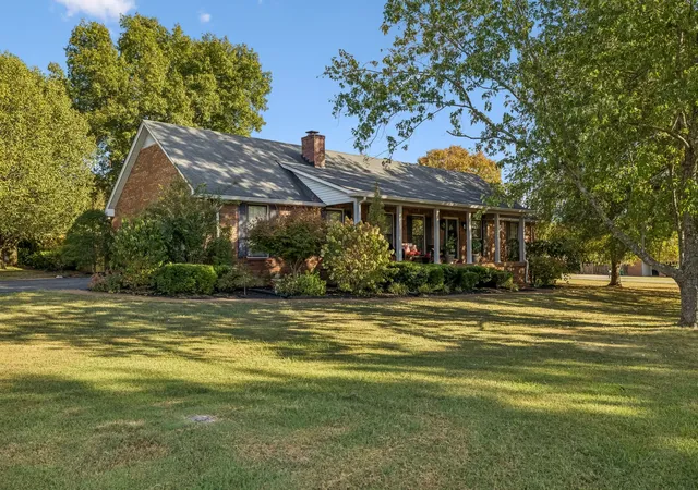 Photo 3 of Single family home for sale at 1103 Jacquelin Dr, Lebanon, TN 37087 | MLS# 3598498 | Listing updated on 2026-10-07