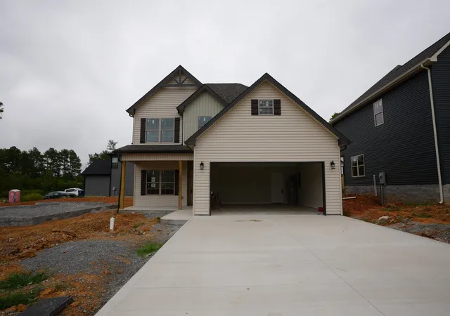 Single family home for sale at 49 Garrettsburg Meadows, Clarksville, TN 37042 | MLS# 3598543