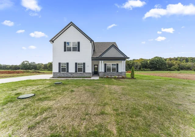 Photo 1 of Single family home for sale at 718 Creekbend Ln, Murfreesboro, TN 37129 | MLS# 3598235 | Listing updated on 2026-09-23