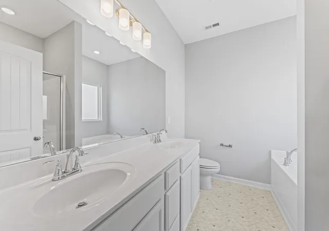 Photo 2 of Single family home for sale at 718 Creekbend Ln, Murfreesboro, TN 37129 | MLS# 3598235 | Listing updated on 2026-09-23