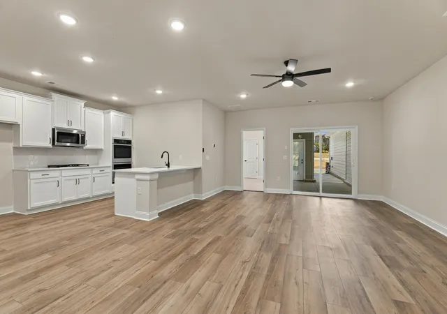 Photo 4 of Townhouse for sale at 8176 Rocky Frk Almaville Rd, Smyrna, TN 37167 | MLS# 3598313 | Listing updated on 2026-10-01
