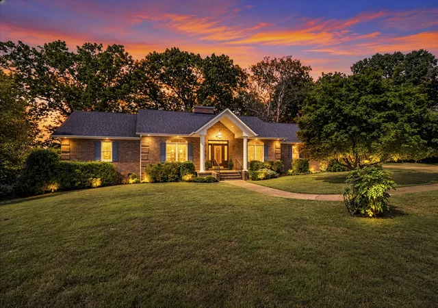 Single family home for sale at 153 Brandi Way, Winchester, TN 37398 | MLS# 3598292