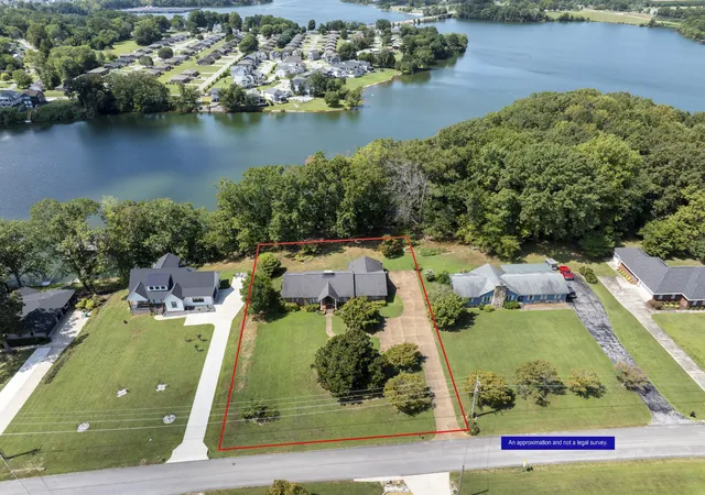 Photo 3 of Single family home for sale at 153 Brandi Way, Winchester, TN 37398 | MLS# 3598292 | Listing updated on 2026-10-10