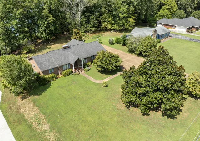 Photo 4 of Single family home for sale at 153 Brandi Way, Winchester, TN 37398 | MLS# 3598292 | Listing updated on 2026-10-10