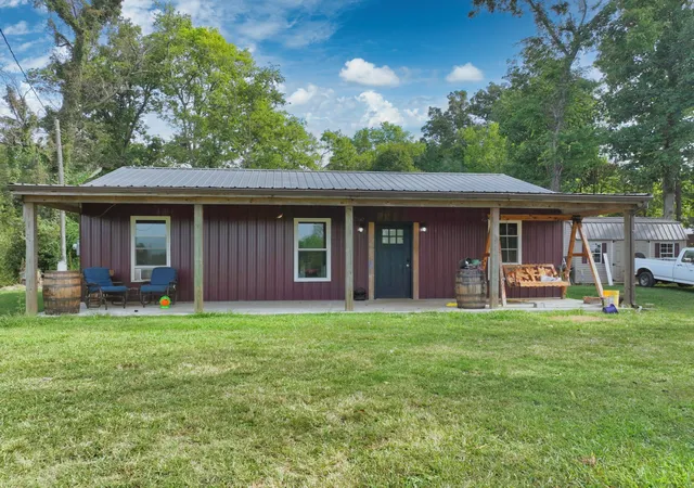 Photo 1 of Single family home for sale at 6646 Fisher Rd, Springfield, TN 37172 | MLS# 3598274 | Listing updated on 2026-09-25