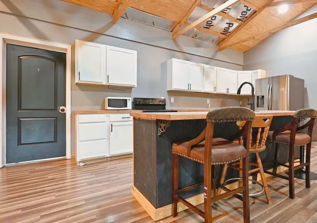 Photo 2 of Single family home for sale at 6646 Fisher Rd, Springfield, TN 37172 | MLS# 3598274 | Listing updated on 2026-09-25