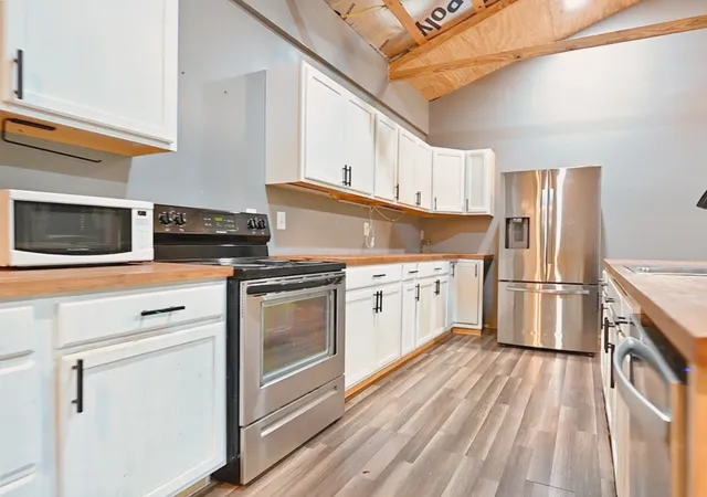 Photo 3 of Single family home for sale at 6646 Fisher Rd, Springfield, TN 37172 | MLS# 3598274 | Listing updated on 2026-09-25
