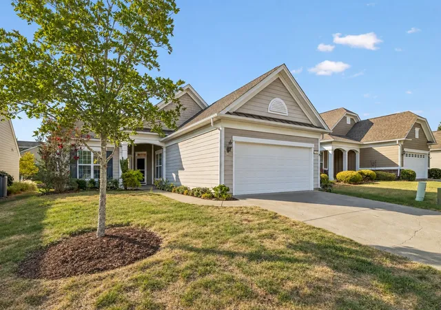 Photo 1 of Single family home for sale at 114 Privateer Ln, Mount Juliet, TN 37122 | MLS# 3598391 | Listing updated on 2026-09-30