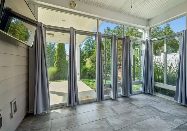 Photo 3 of Single family home for sale at 114 Privateer Ln, Mount Juliet, TN 37122 | MLS# 3598391 | Listing updated on 2026-09-30