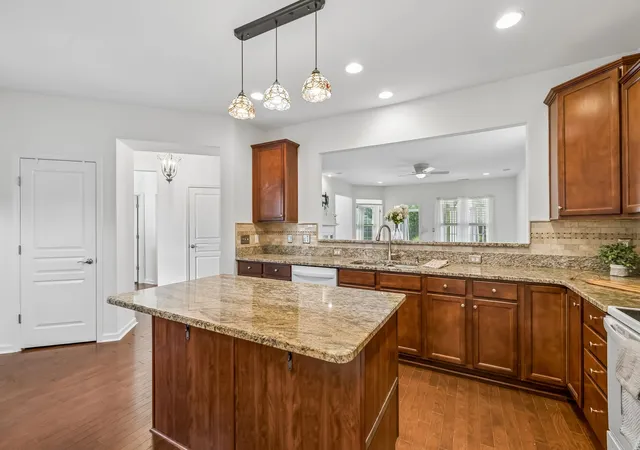 Photo 4 of Single family home for sale at 114 Privateer Ln, Mount Juliet, TN 37122 | MLS# 3598391 | Listing updated on 2026-09-30