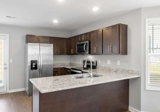 Photo 3 of Townhouse for sale at 206 Woodland Valley Ln, Clarksville, TN 37040 | MLS# 3598305 | Listing updated on 2026-09-24
