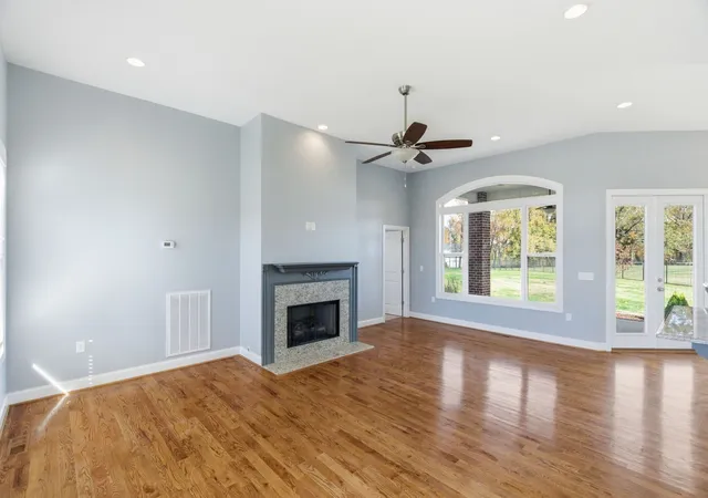 Photo 3 of Single family home for sale at 1027 Founders Ln, Portland, TN 37148 | MLS# 3598369 | Listing updated on 2026-09-23