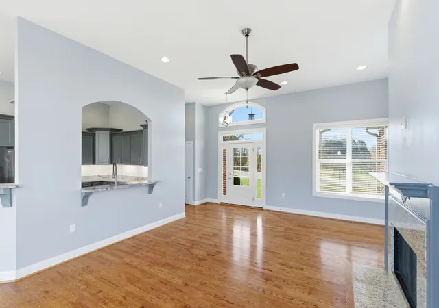 Photo 4 of Single family home for sale at 1027 Founders Ln, Portland, TN 37148 | MLS# 3598369 | Listing updated on 2026-09-23