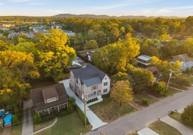 Photo 3 of Single family home for sale at 817 Horner Ave, Nashville, TN 37204 | MLS# 3614487 | Listing updated on 2026-10-09