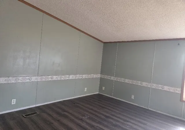 Photo 4 of Manufactured home for sale at 5126 Kirkland Rd, Indian Mound, TN 37079 | MLS# 3598329 | Listing updated on 2026-09-23