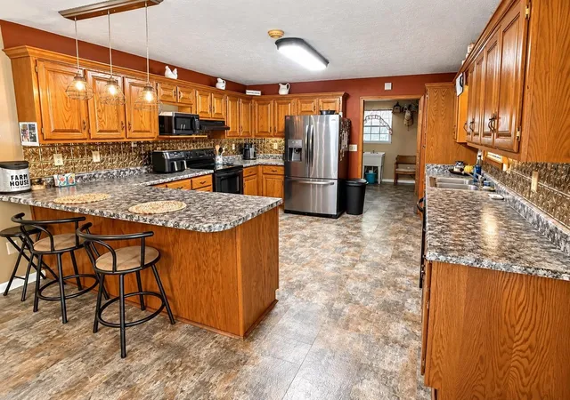 Photo 2 of Single family home for sale at 360 Jade Rd, Savannah, TN 38372 | MLS# 3598314 | Listing updated on 2026-09-30