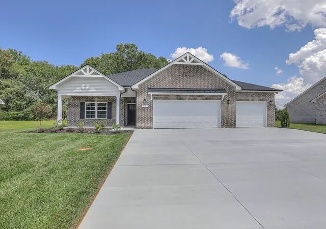 Single family home for sale at 56 Reynard St, Manchester, TN 37355 | MLS# 3621972