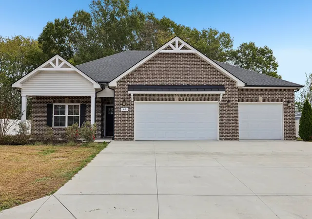 Photo 1 of Single family home for sale at 56 Reynard St, Manchester, TN 37355 | MLS# 3621972 | Listing updated on 2026-10-22