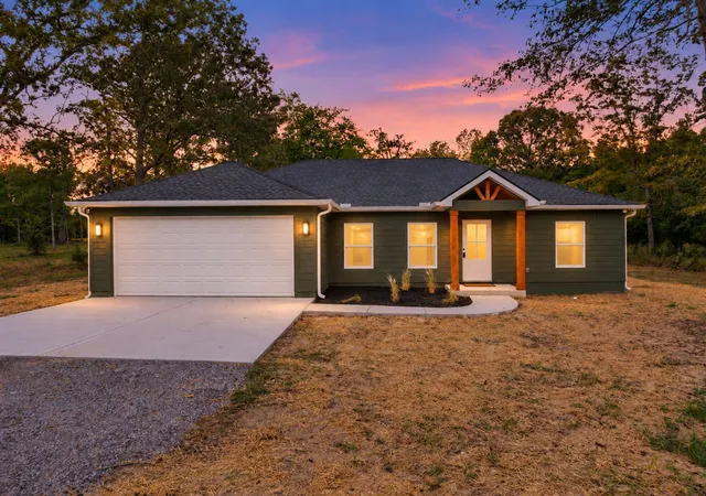Photo 1 of Single family home for sale at 543 Geneva Boynton Rd, Manchester, TN 37355 | MLS# 3602081 | Listing updated on 2026-10-07