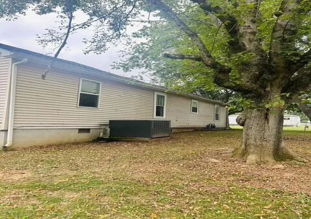 Photo 3 of Single family home for sale at 108 Butler Speedway, Bruceton, TN 38317 | MLS# 3598350 | Listing updated on 2026-09-23
