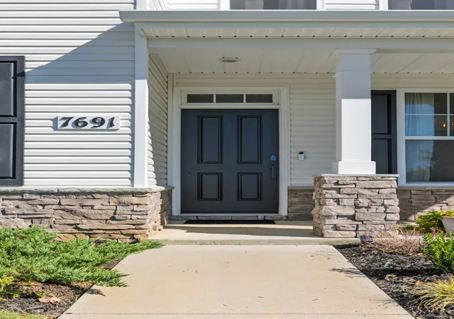 Photo 4 of Single family home for sale at 7691 Gunners Landing Dr, Antioch, TN 37013 | MLS# 3626522 | Listing updated on 2026-10-30